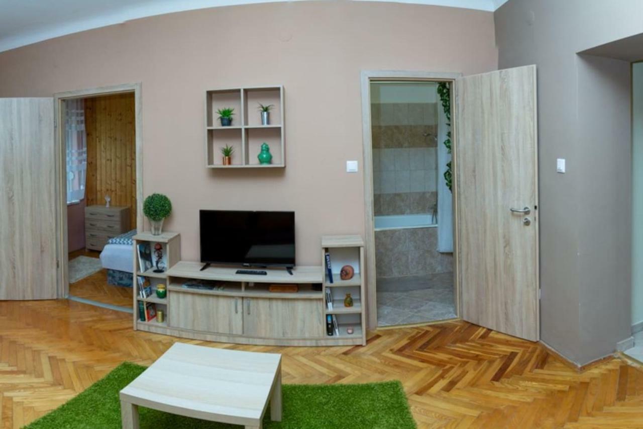Koroesi Apartman Πετς Εξωτερικό φωτογραφία